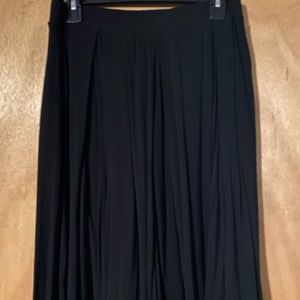 Women’s Pleated Skirt